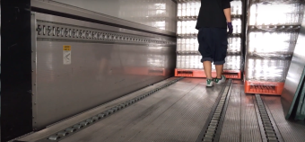 Sistema de carga de raíles con rodillos Rollertrack