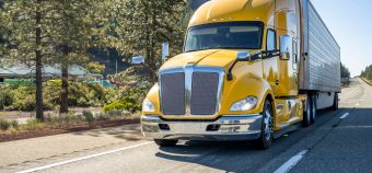 Historia y regulación técnica del camión en la estiba: un viaje fascinante